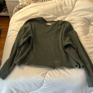 American Eagle Cropped crewneck sweatshirt